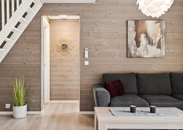 Ferienhaus Akselhuset-koselig Hus Rett Ovenfor Kaikanten Midt I Lofoten